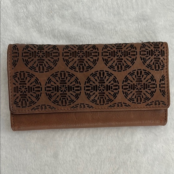 Women’s Bohemian Southwestern Inspired Brown Soft Leather Wallet Natural Fibers - Picture 1 of 7